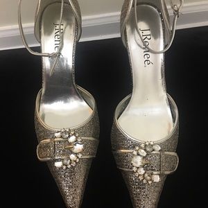 Like new, shimmer J. Renee heels!